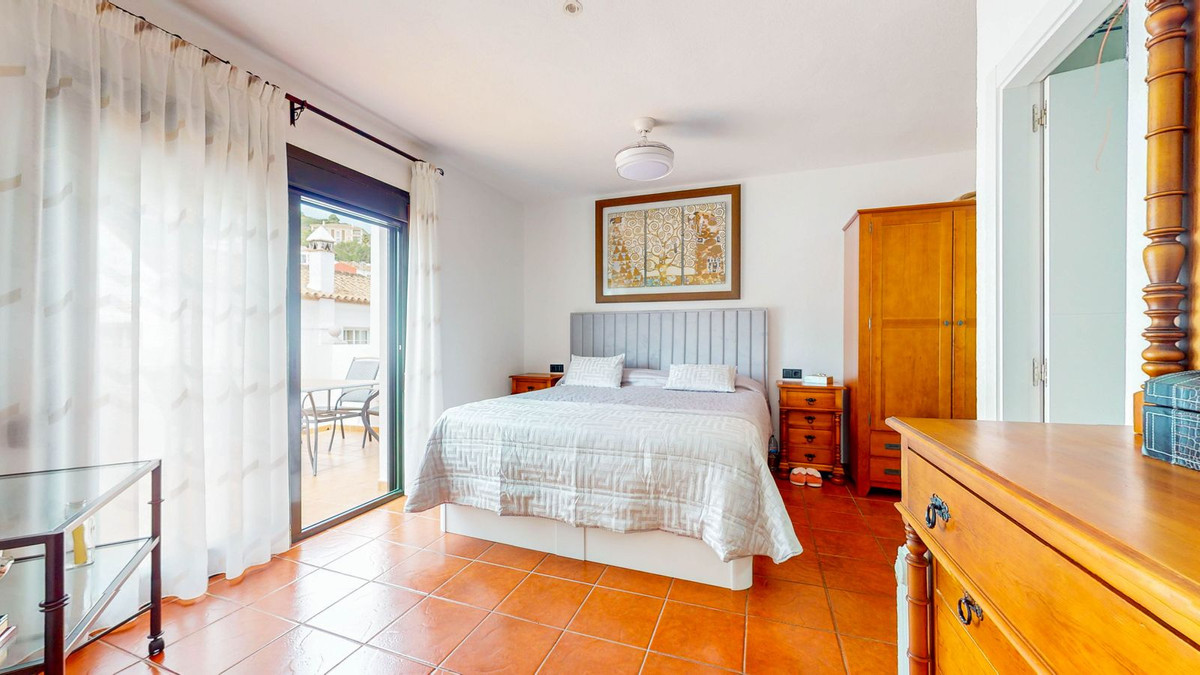 Se vende Pareada de 4 dormitorios en Costa Del Sol, Málaga, España