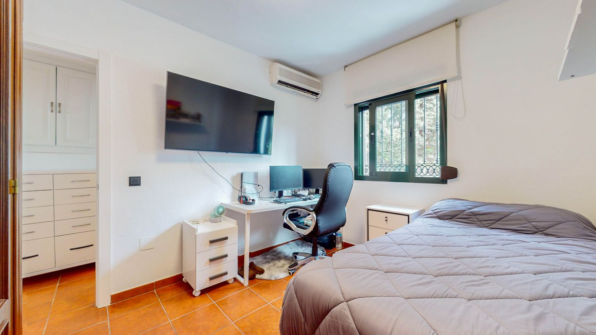 Se vende Pareada de 4 dormitorios en Costa Del Sol, Málaga, España