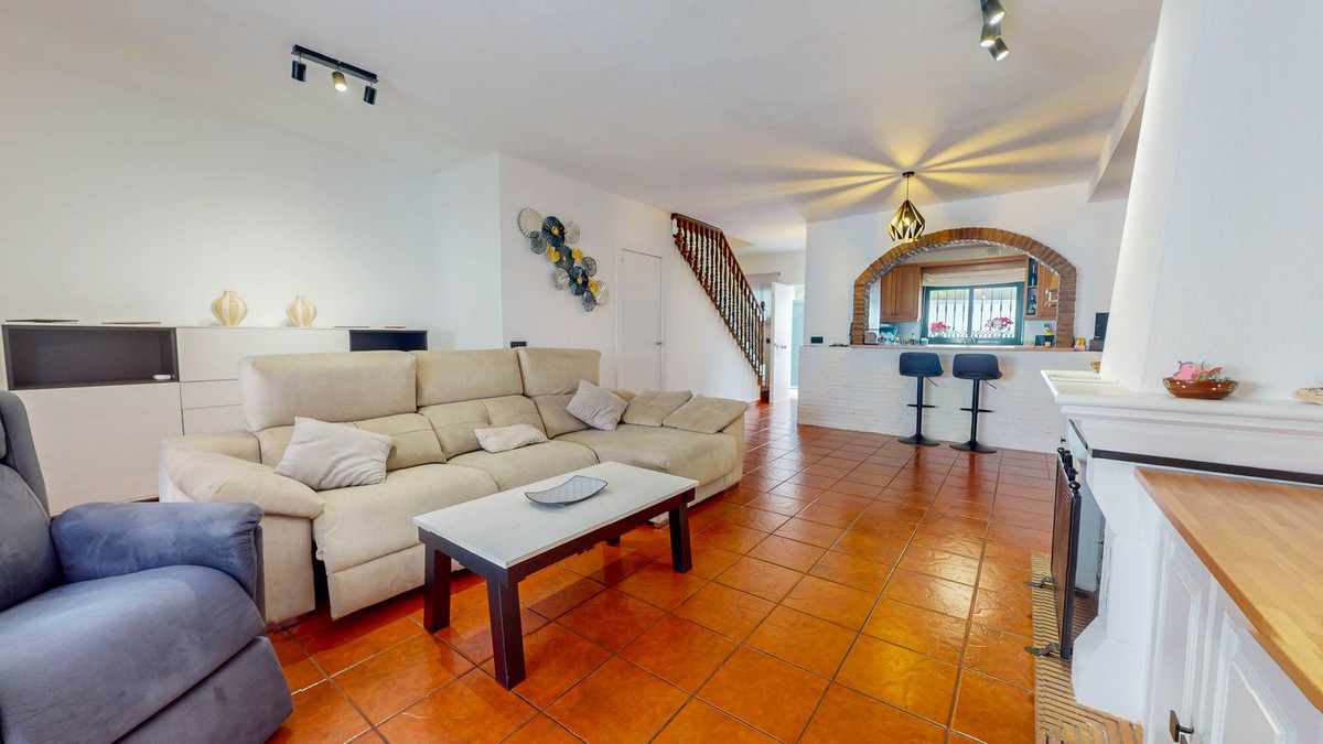 Se vende Pareada de 4 dormitorios en Costa Del Sol, Málaga, España