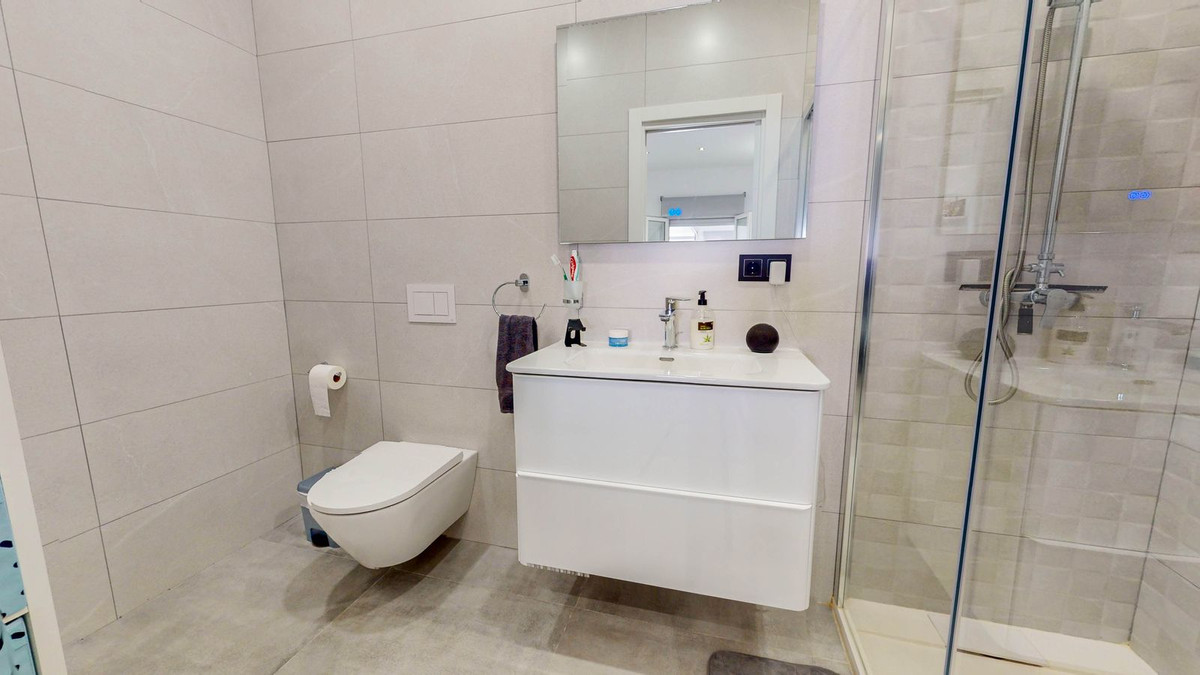 Se vende Pareada de 4 dormitorios en Costa Del Sol, Málaga, España