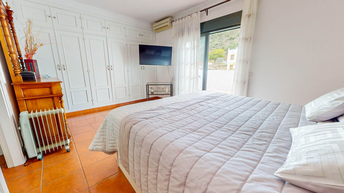 Se vende Pareada de 4 dormitorios en Costa Del Sol, Málaga, España