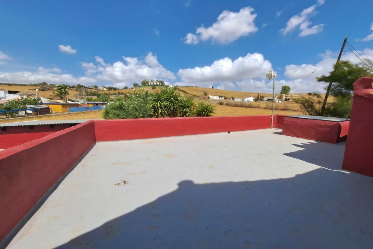 5 Bed Townhouse for sale in Coín Costa Del Sol, Málaga, Spain