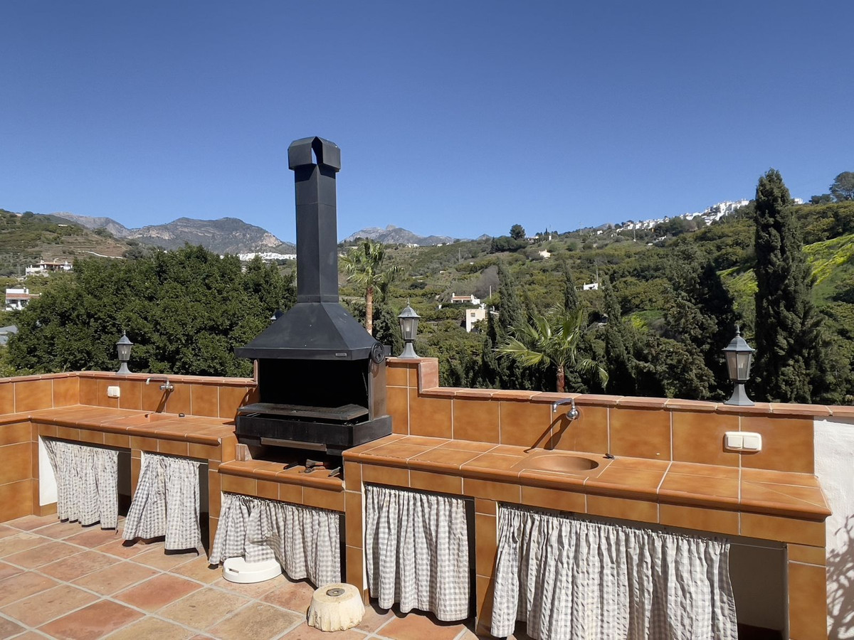 Se vende Villa - Chalet de 9 dormitorios en Costa Del Sol East, Málaga, España