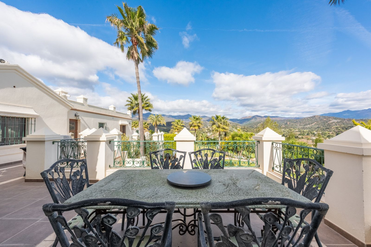 Se vende Villa - Chalet de 6 dormitorios en Costa Del Sol, Málaga, España