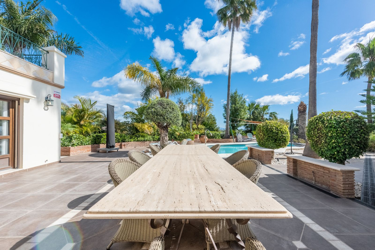 Se vende Villa - Chalet de 6 dormitorios en Costa Del Sol, Málaga, España