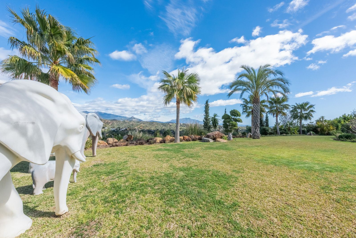 Se vende Villa - Chalet de 6 dormitorios en Costa Del Sol, Málaga, España