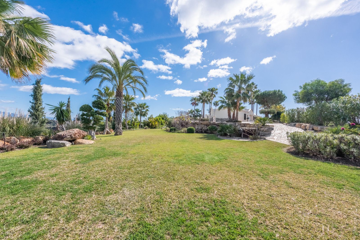 Se vende Villa - Chalet de 6 dormitorios en Costa Del Sol, Málaga, España