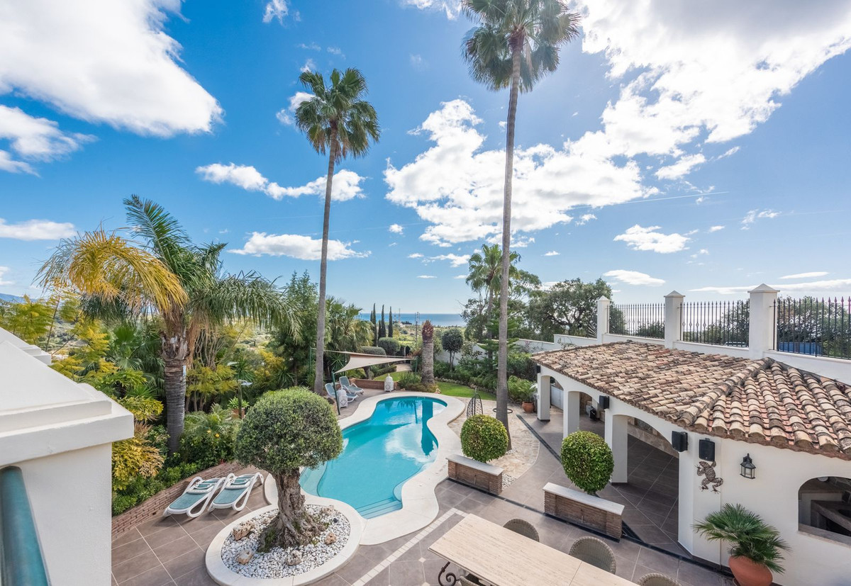 Se vende Villa - Chalet de 6 dormitorios en Costa Del Sol, Málaga, España