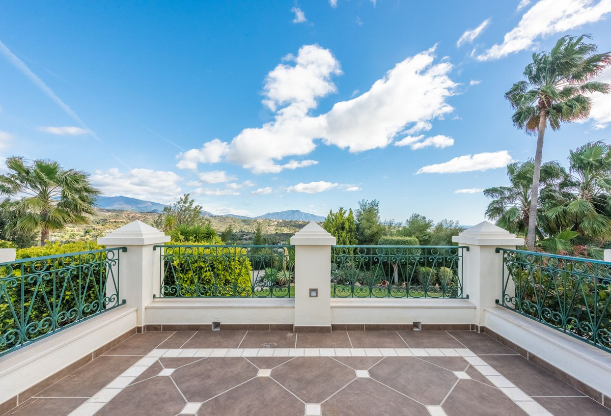 Se vende Villa - Chalet de 6 dormitorios en Costa Del Sol, Málaga, España
