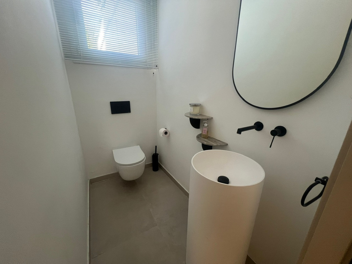 Se vende Adosada de 4 dormitorios en Costa Del Sol, Málaga, España