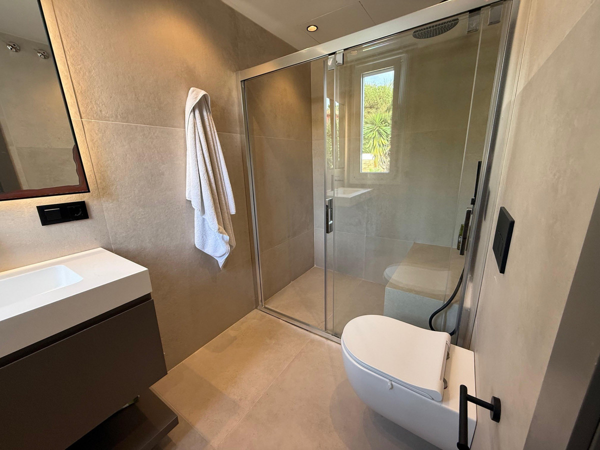 Se vende Adosada de 4 dormitorios en Costa Del Sol, Málaga, España