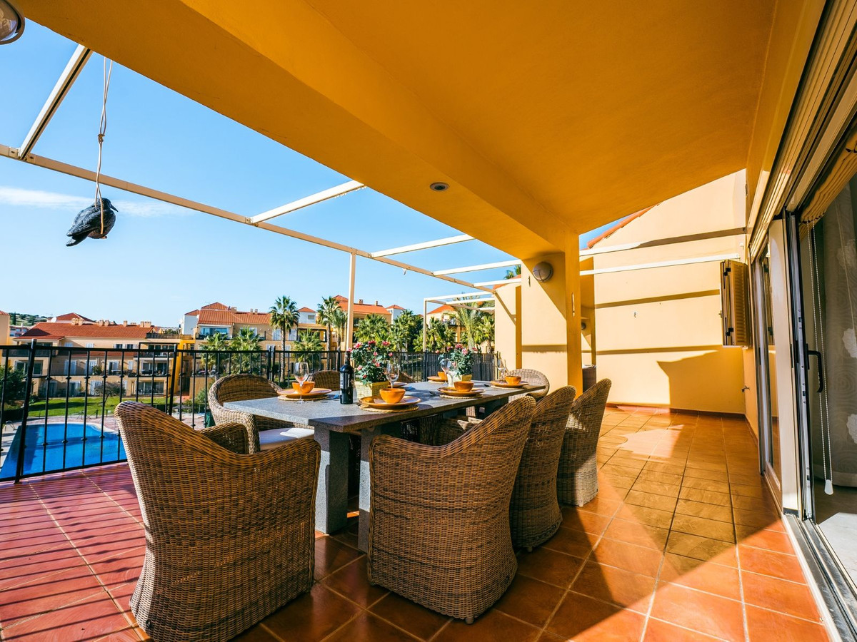 4 Bed Apartment for sale in Alhaurín De La Torre Costa Del Sol, Málaga, Spain