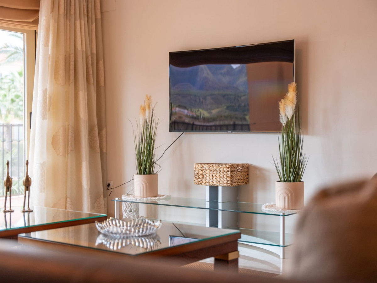 4 Bed Apartment for sale in Alhaurín De La Torre Costa Del Sol, Málaga, Spain