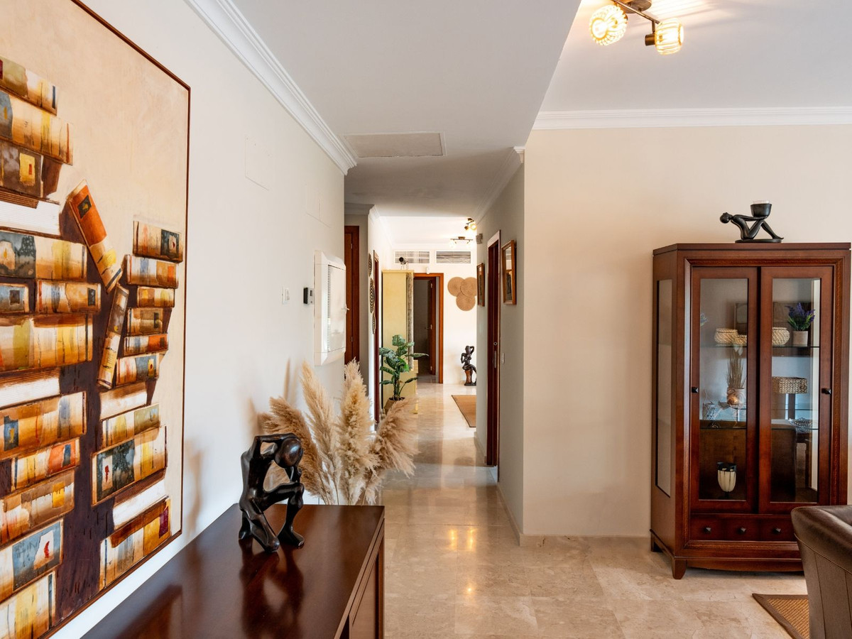 4 Bed Apartment for sale in Alhaurín De La Torre Costa Del Sol, Málaga, Spain