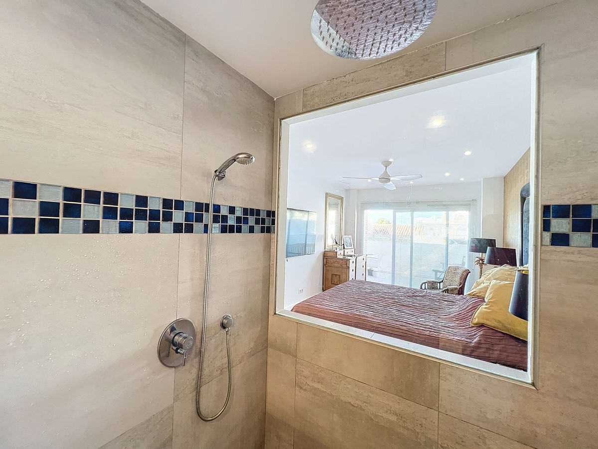 3 Bed Townhouse for sale in Benalmadena Costa Del Sol, Málaga, Spain