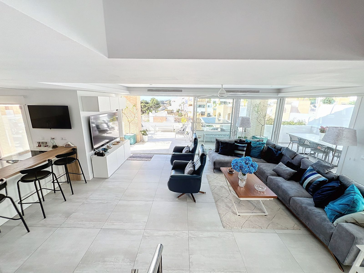 3 Bed Townhouse for sale in Benalmadena Costa Del Sol, Málaga, Spain