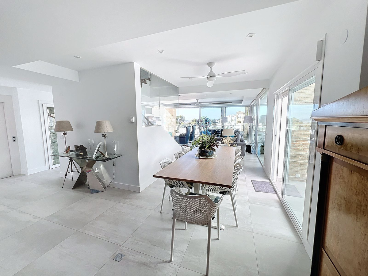 3 Bed Townhouse for sale in Benalmadena Costa Del Sol, Málaga, Spain