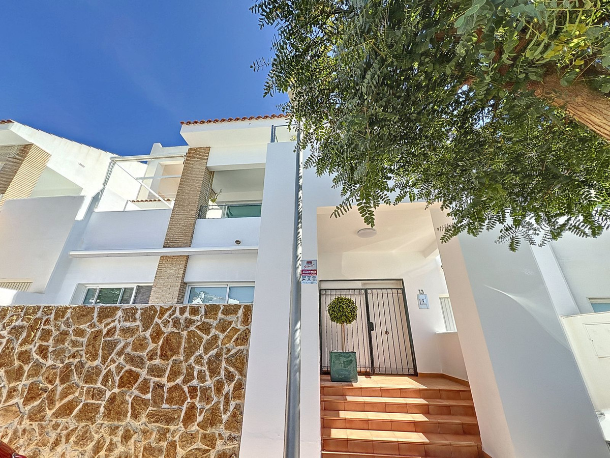 3 Bed Townhouse for sale in Benalmadena Costa Del Sol, Málaga, Spain
