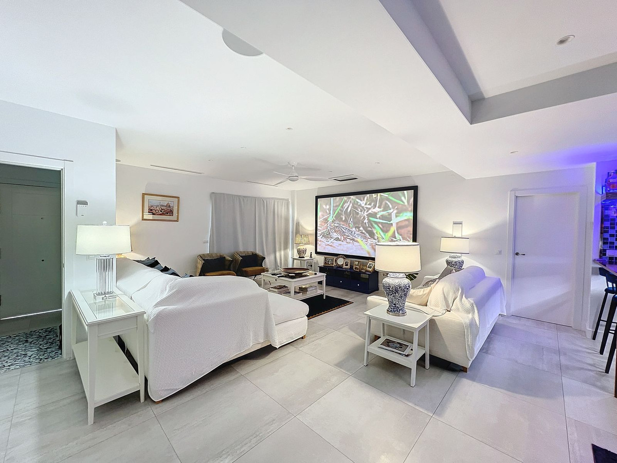 3 Bed Townhouse for sale in Benalmadena Costa Del Sol, Málaga, Spain
