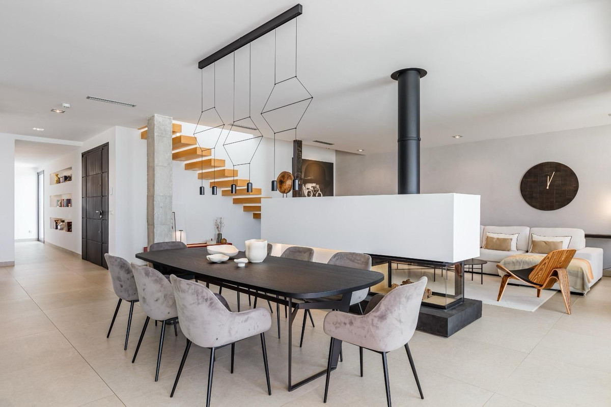 4 Bed Townhouse for sale in Benalmadena Costa Costa Del Sol, Málaga, Spain