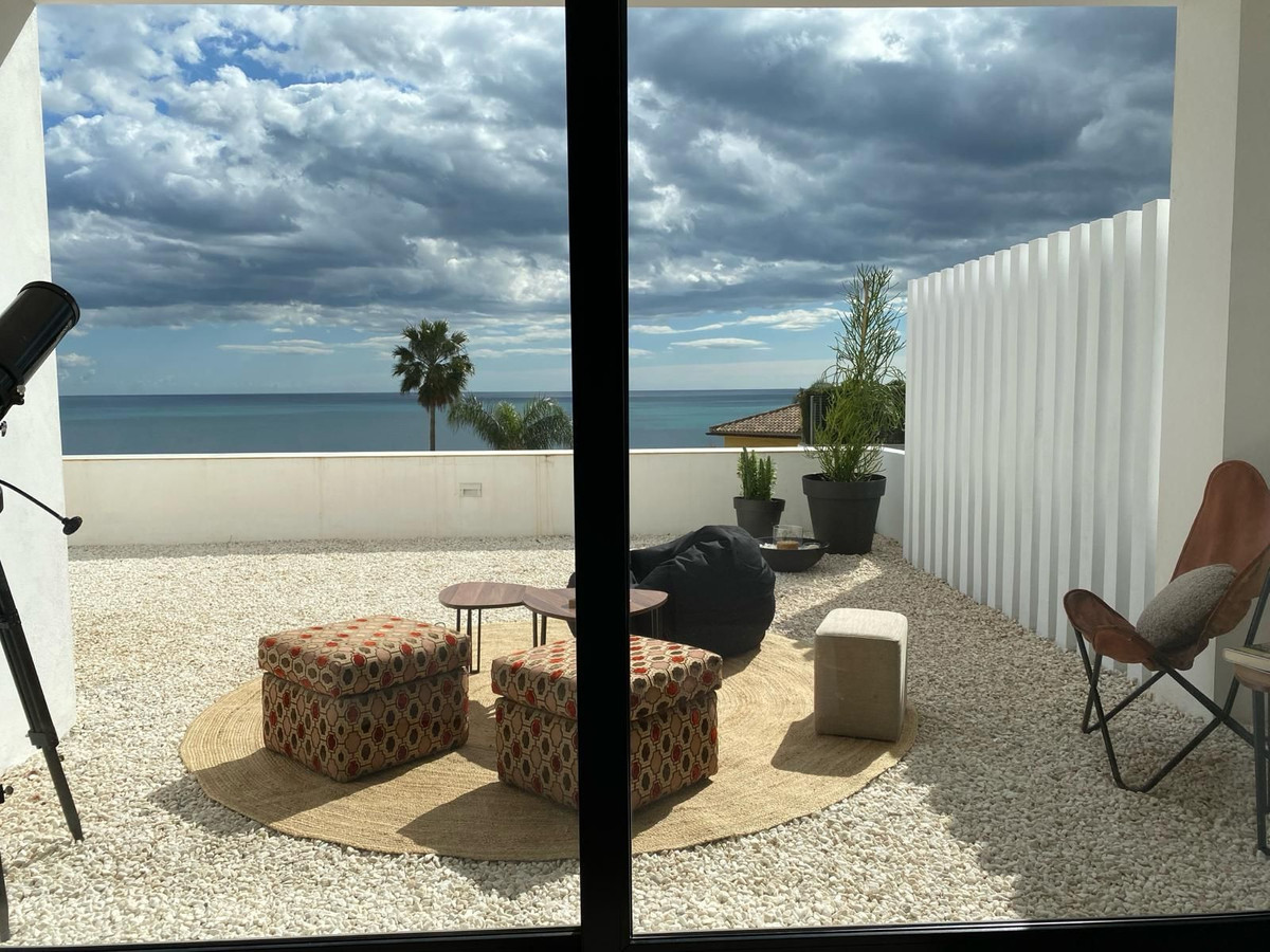 4 Bed Townhouse for sale in Benalmadena Costa Costa Del Sol, Málaga, Spain