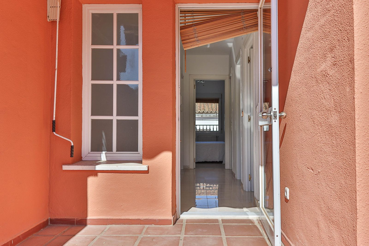 Se vende Pareada de 4 dormitorios en Costa Del Sol, Málaga, España