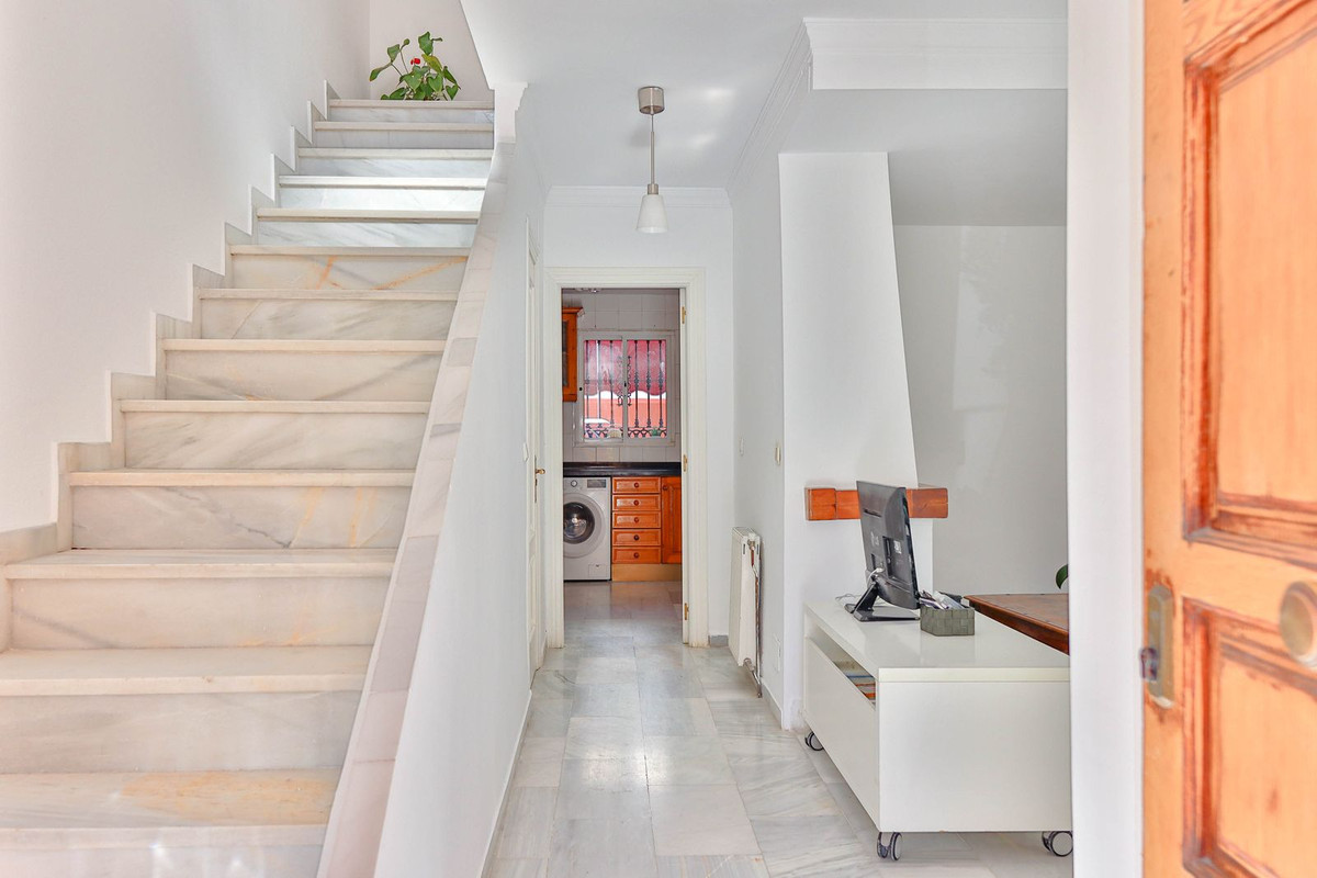Se vende Pareada de 4 dormitorios en Costa Del Sol, Málaga, España
