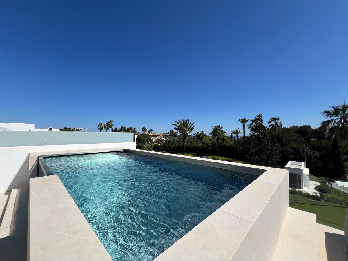 Se vende Pareada de 4 dormitorios en Costa Del Sol, Málaga, España
