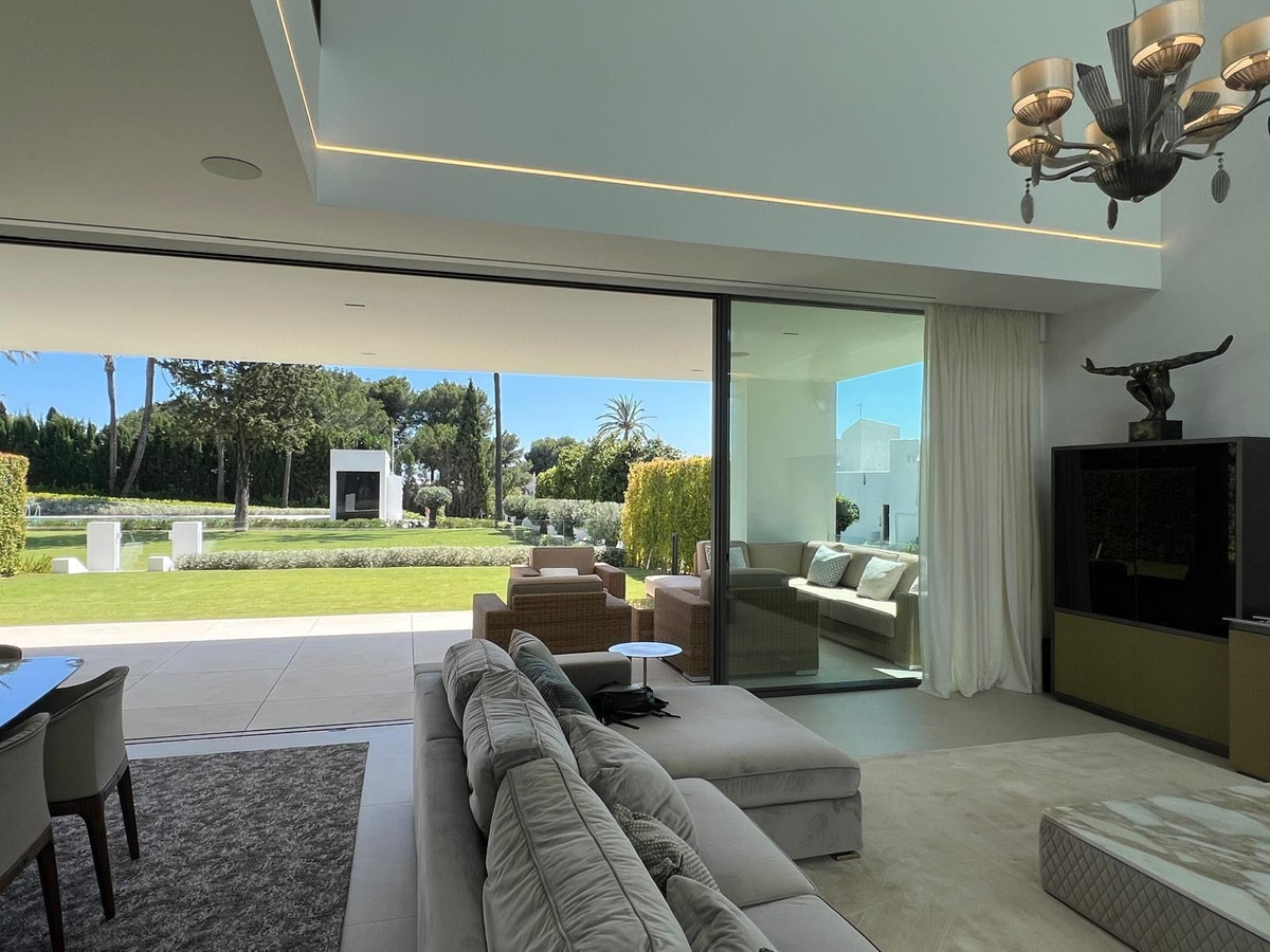 Se vende Pareada de 4 dormitorios en Costa Del Sol, Málaga, España