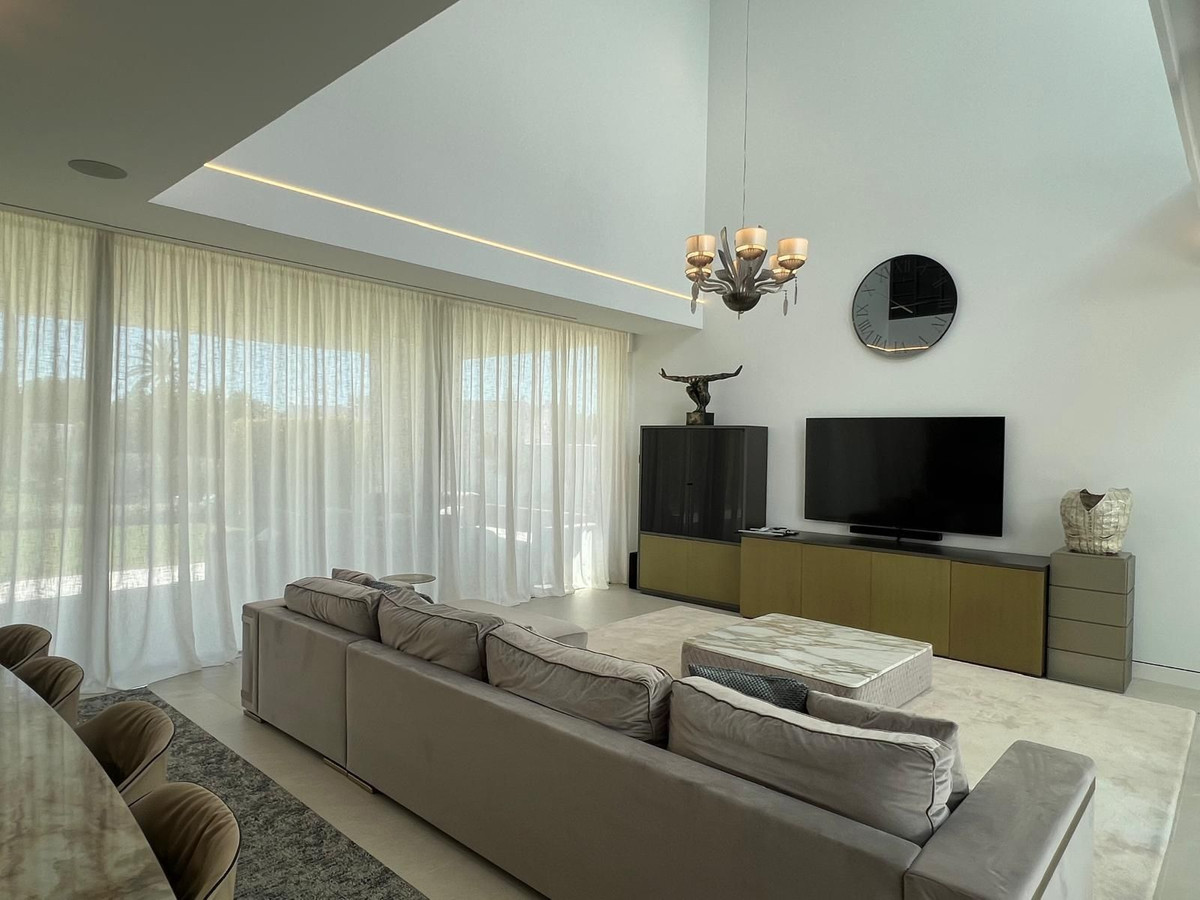 Se vende Pareada de 4 dormitorios en Costa Del Sol, Málaga, España