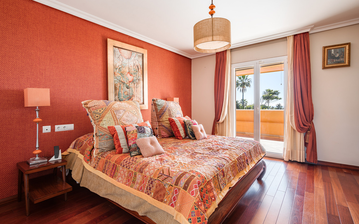 Se vende Villa - Chalet de 8 dormitorios en Costa Del Sol, Málaga, España