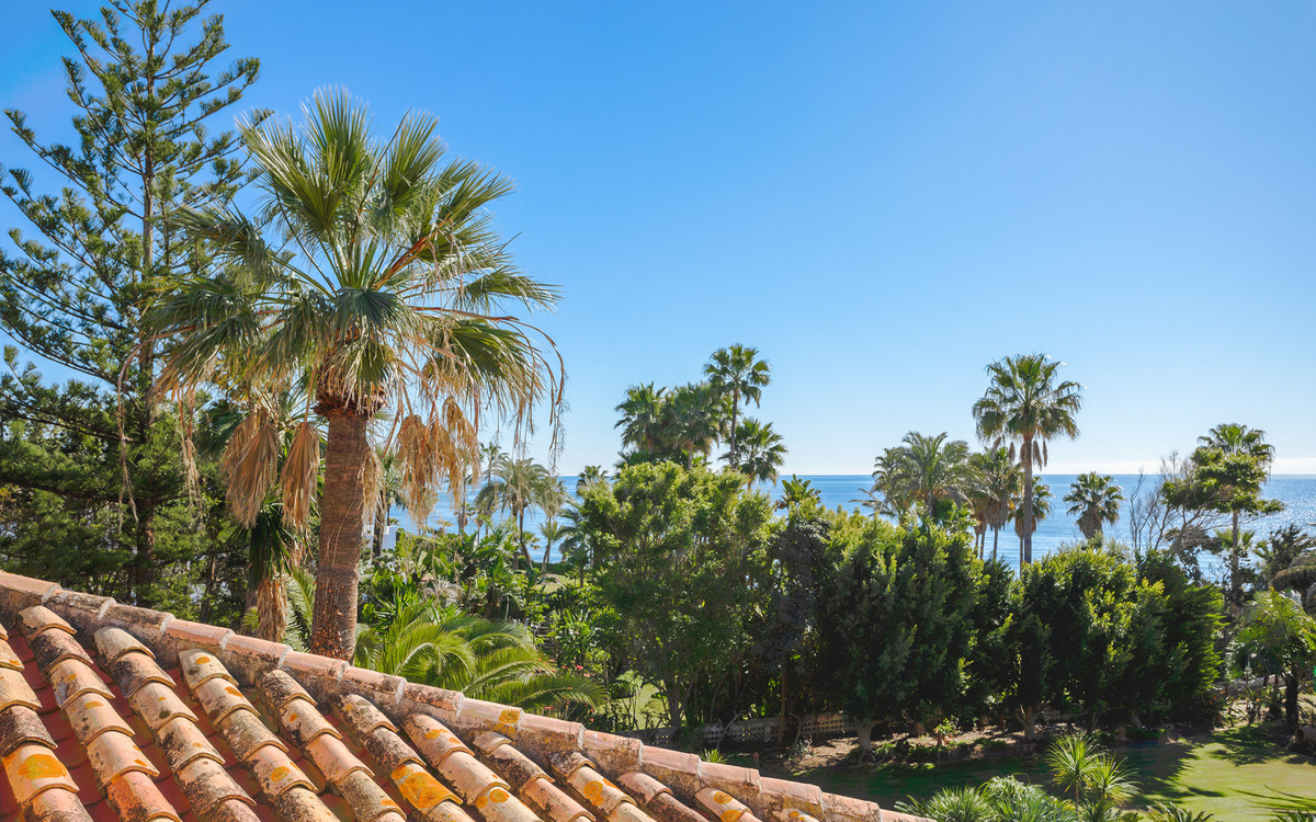 Se vende Villa - Chalet de 8 dormitorios en Costa Del Sol, Málaga, España