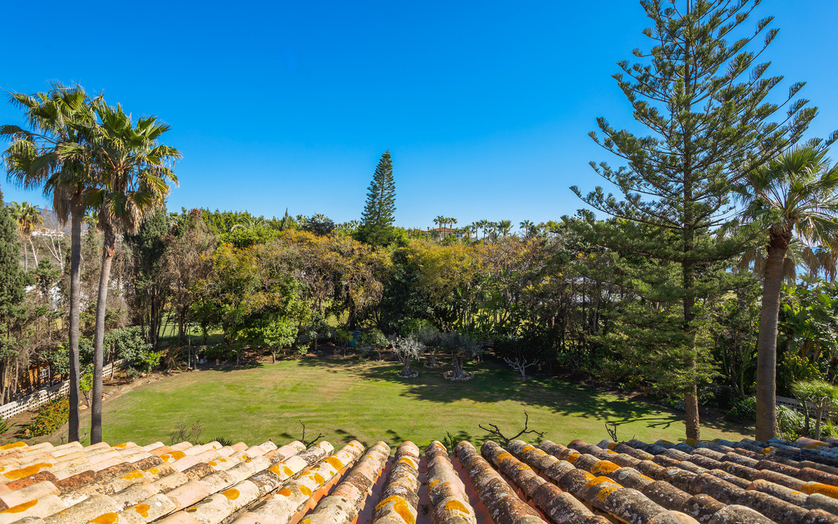 Se vende Villa - Chalet de 8 dormitorios en Costa Del Sol, Málaga, España