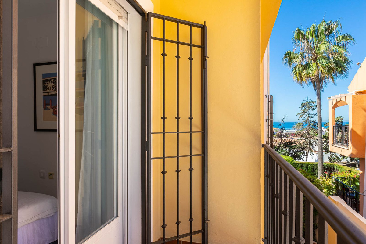 4 Bed Townhouse for sale in Costabella Costa Del Sol, Málaga, Spain