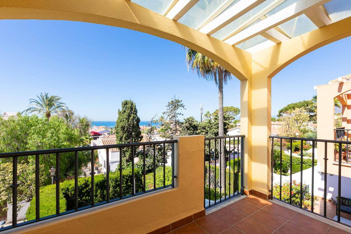 4 Bed Townhouse for sale in Costabella Costa Del Sol, Málaga, Spain