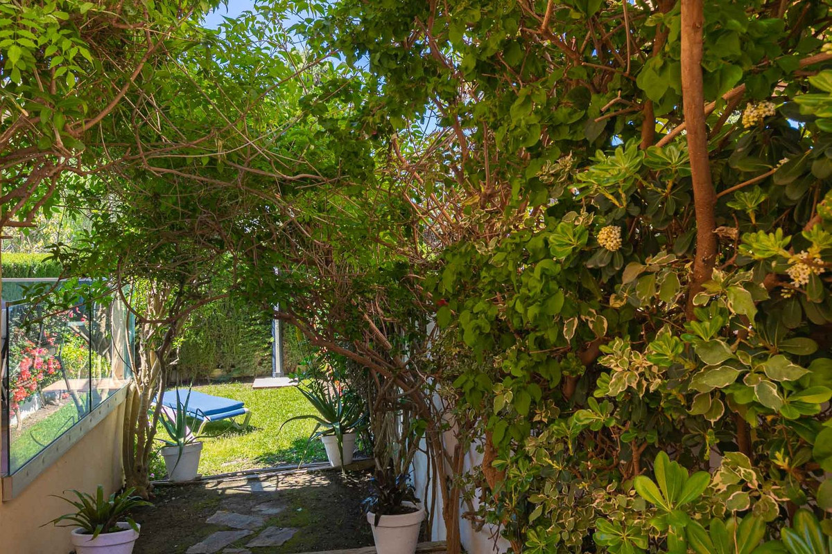 4 Bed Townhouse for sale in Costabella Costa Del Sol, Málaga, Spain