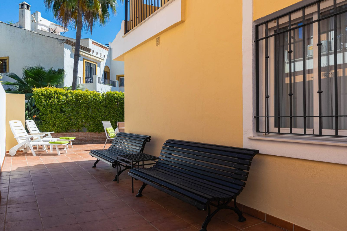 4 Bed Townhouse for sale in Costabella Costa Del Sol, Málaga, Spain