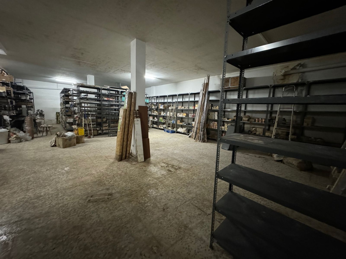 Commercial unit for sale in Estepona Costa Del Sol, Málaga, Spain
