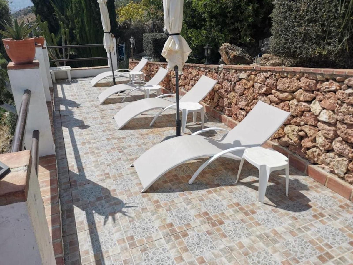 Se vende Villa - Chalet de 7 dormitorios en Costa Del Sol East, Málaga, España