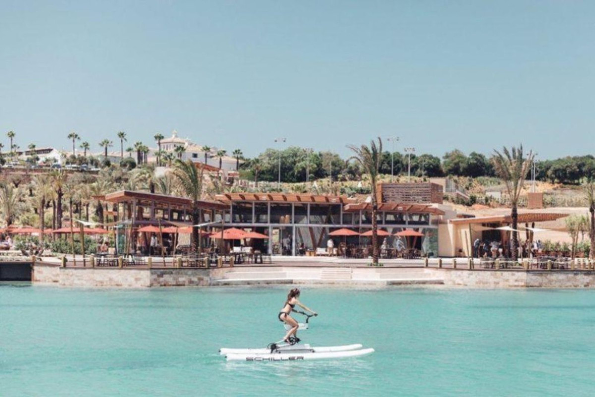 Se vende Terreno Urbano  en Costa Del Sol, Cadiz, España