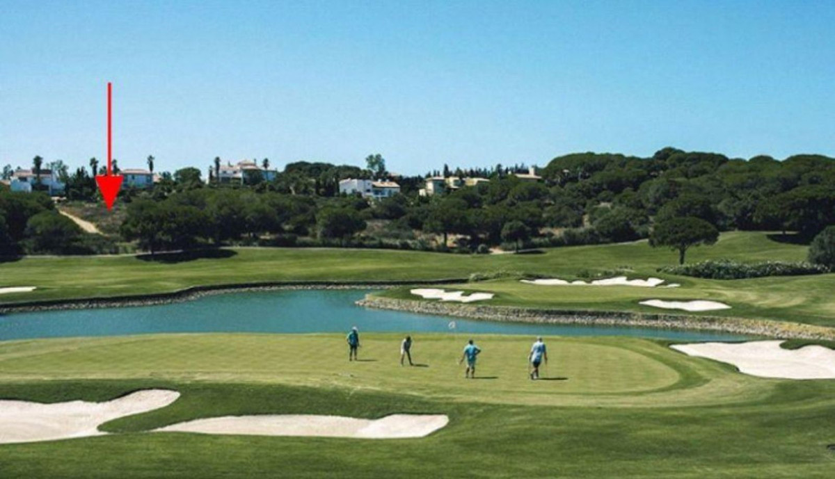 Se vende Terreno Urbano  en Costa Del Sol, Cadiz, España