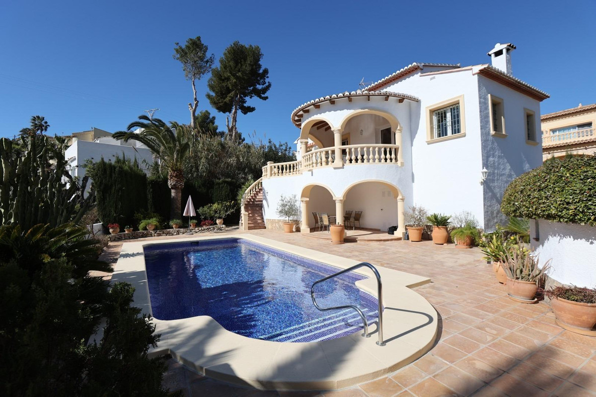 Se vende Bungalow de 2 dormitorios en Costa Blanca, Alicante, España