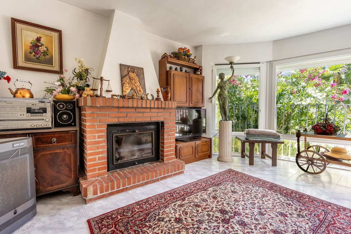Se vende Villa - Chalet de 4 dormitorios en Costa Del Sol, Málaga, España