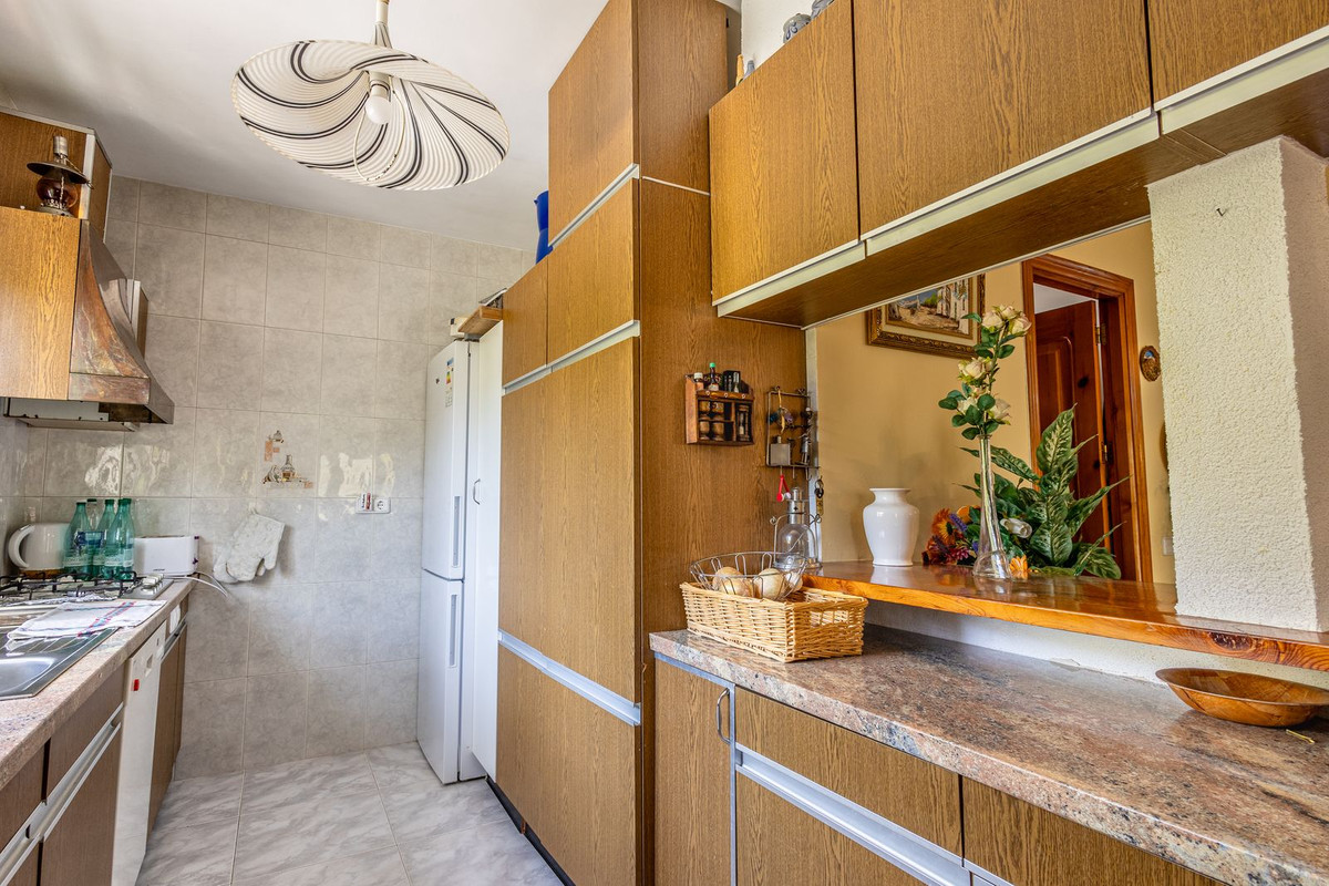 Se vende Villa - Chalet de 4 dormitorios en Costa Del Sol, Málaga, España