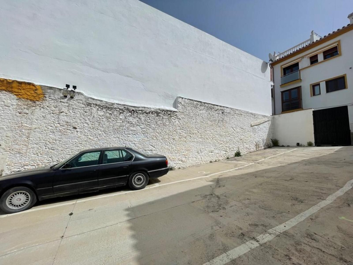 Se vende Terreno Urbano  en Costa Del Sol, Málaga, España