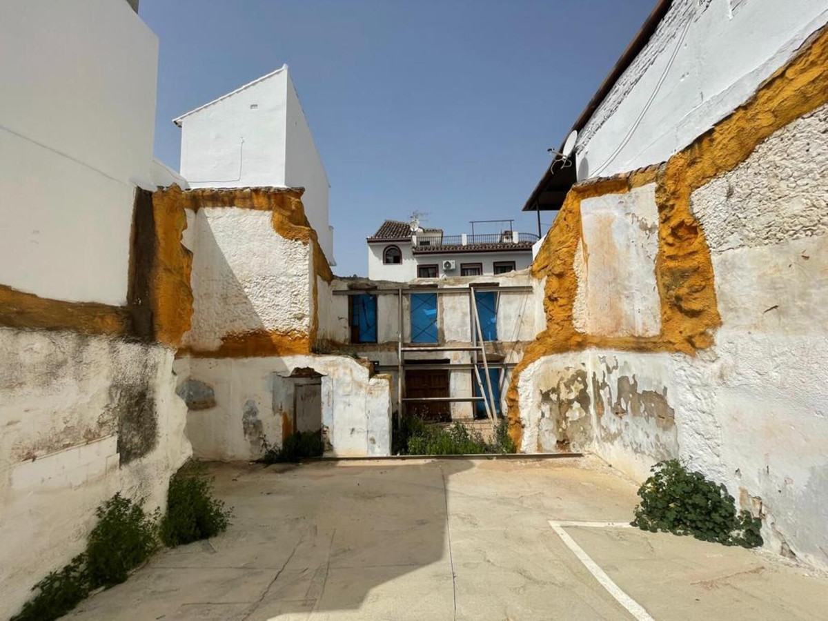 Se vende Terreno Urbano  en Costa Del Sol, Málaga, España