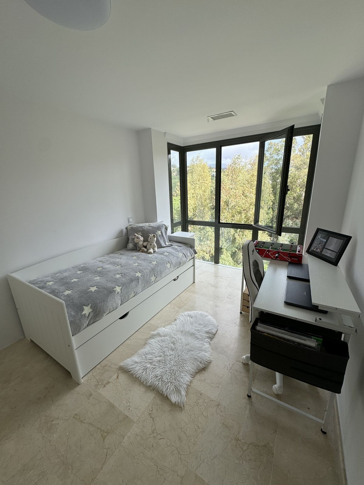 3 Bed Apartment for sale in Nueva Andalucía Costa Del Sol, Málaga, Spain
