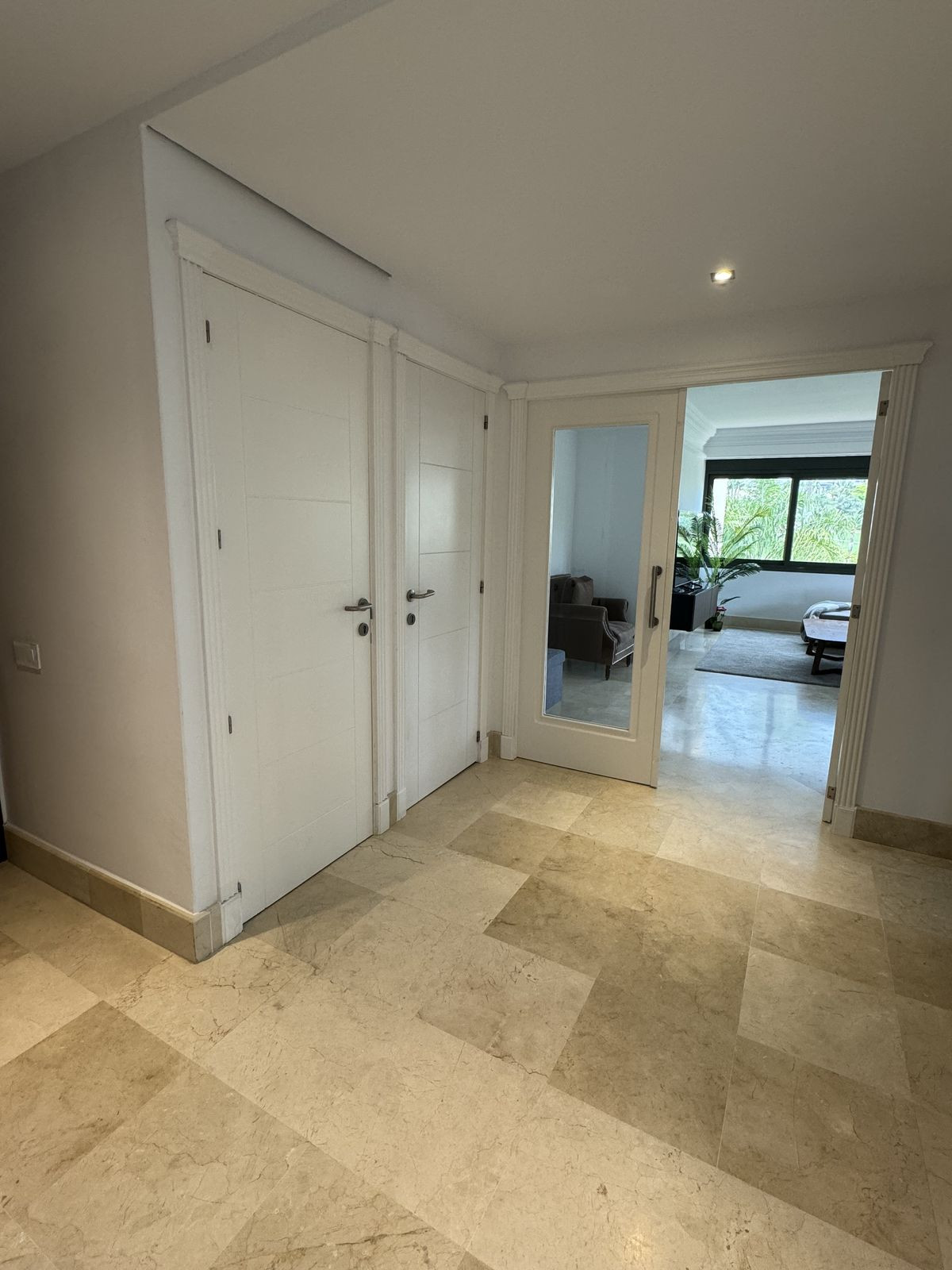 3 Bed Apartment for sale in Nueva Andalucía Costa Del Sol, Málaga, Spain