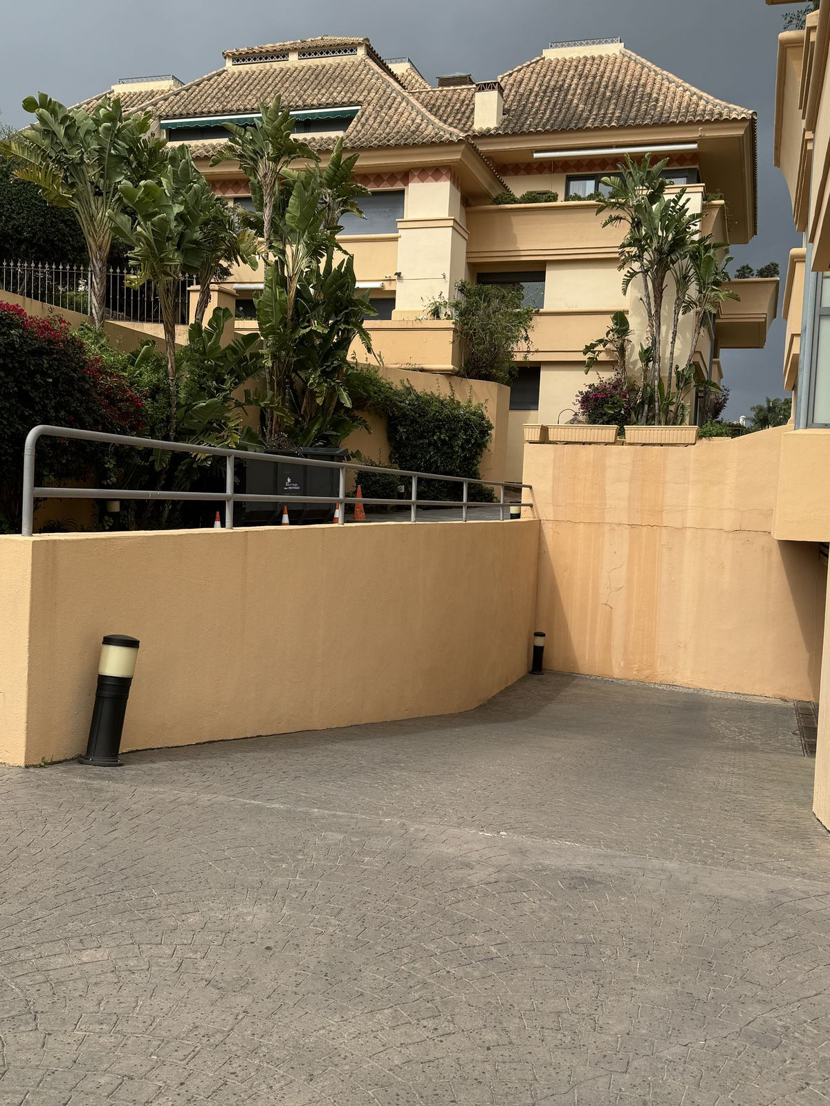 3 Bed Apartment for sale in Nueva Andalucía Costa Del Sol, Málaga, Spain