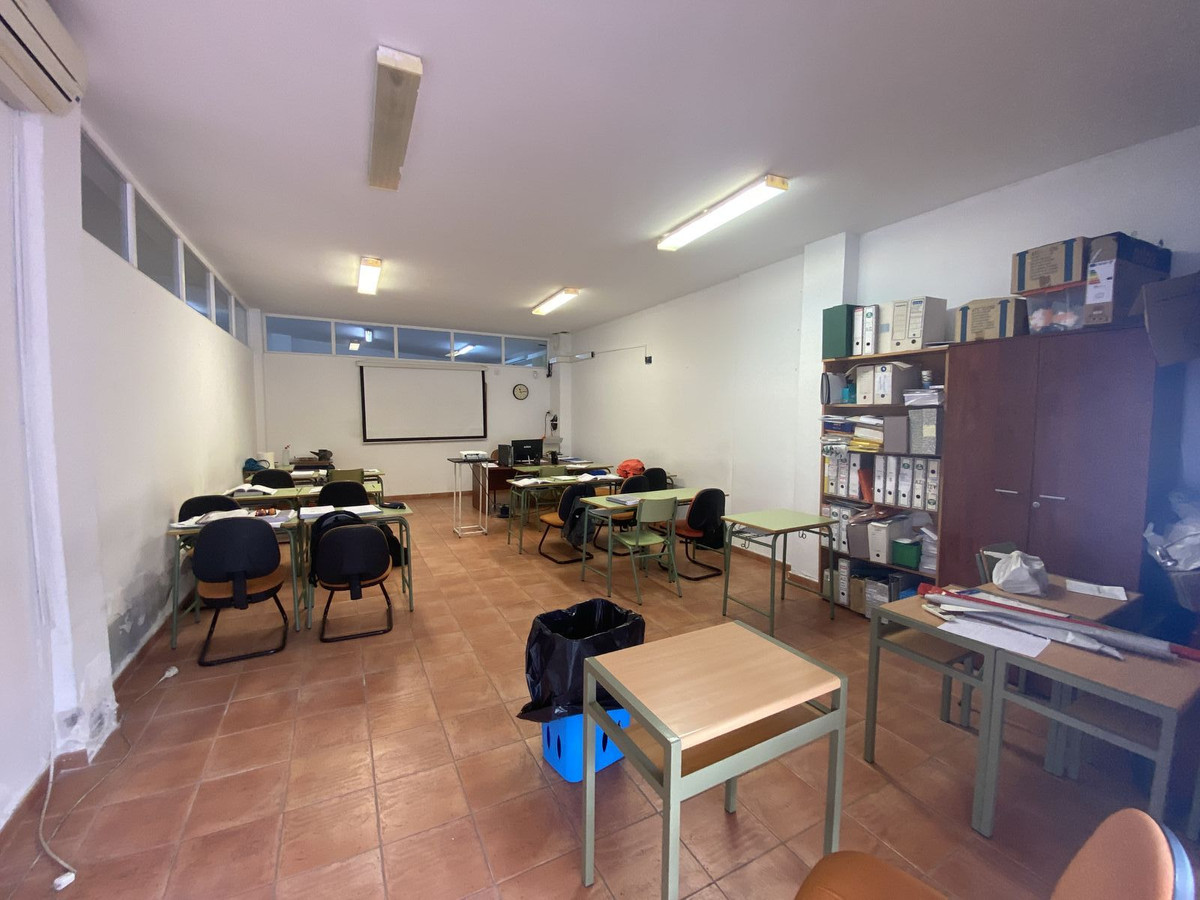 Commercial unit for sale in Benalmadena Costa Del Sol, Málaga, Spain
